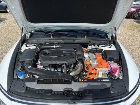 Used 2025 Hyundai Sonata SEL FWD image 27