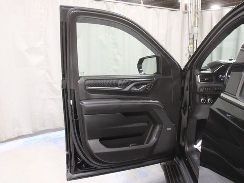 Used 2022 GMC Yukon Denali AWD/4WD image 28