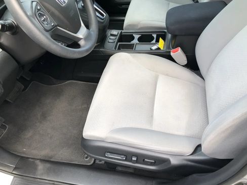 Used 2015 Honda CR-V EX image 19