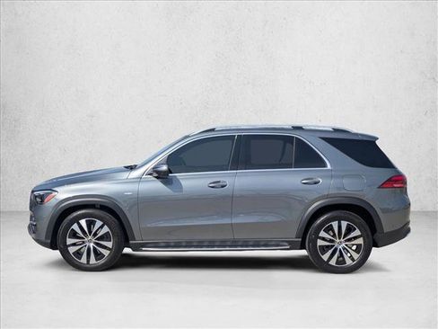 Used 2025 Mercedes-Benz GLE 450e 4MATIC image 9