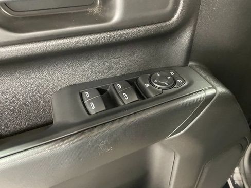 Used 2024 Chevrolet Silverado 2500 Custom w/ Custom Convenience Package AWD/4WD image 19