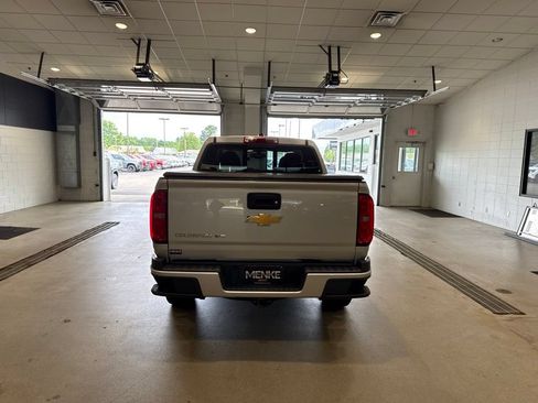 Used 2017 Chevrolet Colorado Z71 AWD/4WD image 6