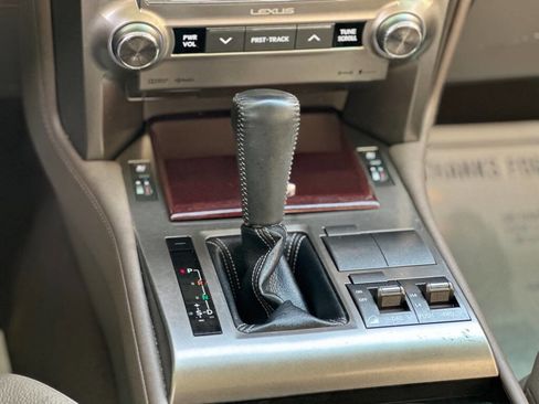 Used 2015 Lexus GX 460 w/ Premium Package image 13