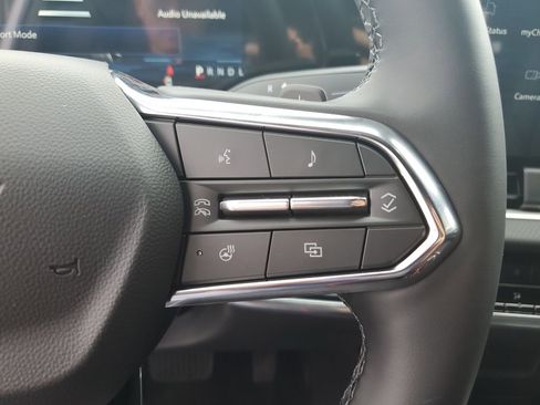 New 2026 Chevrolet Equinox LT w/ Convenience Package II FWD image 31