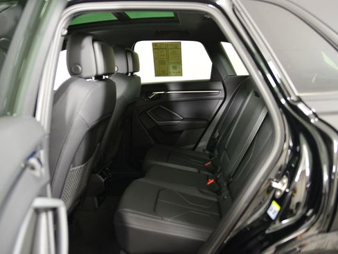 New 2025 Audi Q3 2.0T Premium w/ Convenience Package image 12
