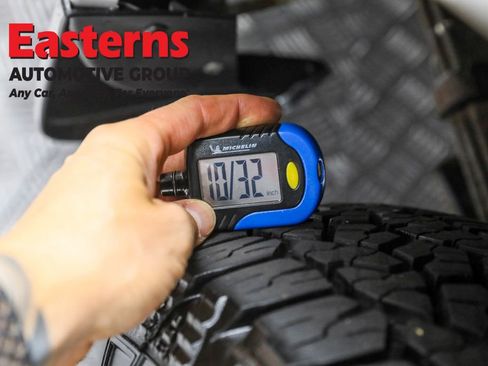 Used 2019 Nissan Frontier S image 25