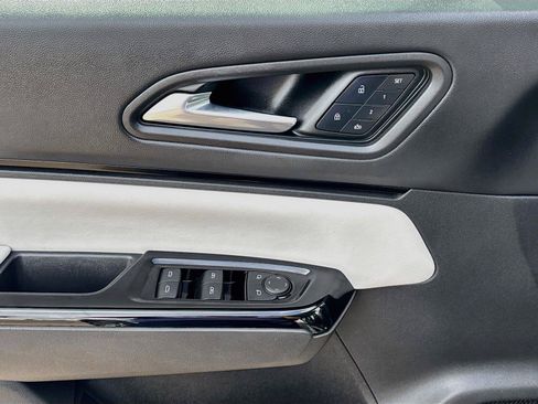 Used 2024 Honda Prologue Touring image 17