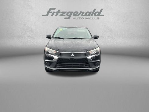 Used 2016 Mitsubishi Outlander Sport ES image 2