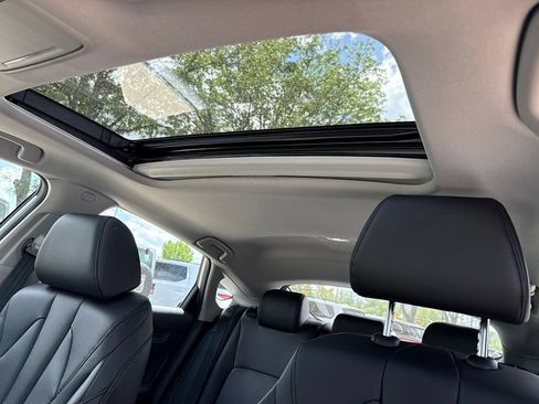 Certified 2026 Acura Integra FWD image 26