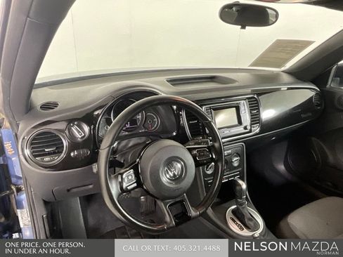 Used 2018 Volkswagen Beetle 2.0T S FWD image 26