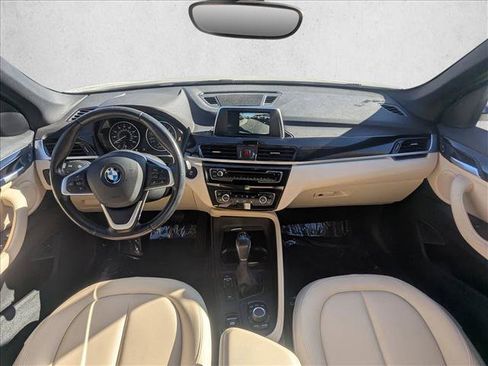 Used 2018 BMW X1 xDrive28i image 16