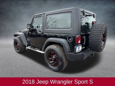 Used 2018 Jeep Wrangler Sport image 3