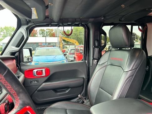 Used 2022 Jeep Gladiator Rubicon w/ Cold Weather Group AWD/4WD image 30