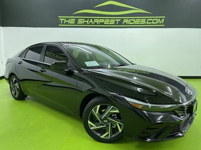 Used 2024 Hyundai Elantra SEL w/ Convenience Package
