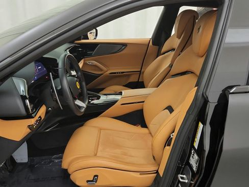 Used 2024 Ferrari Purosangue AWD/4WD image 15
