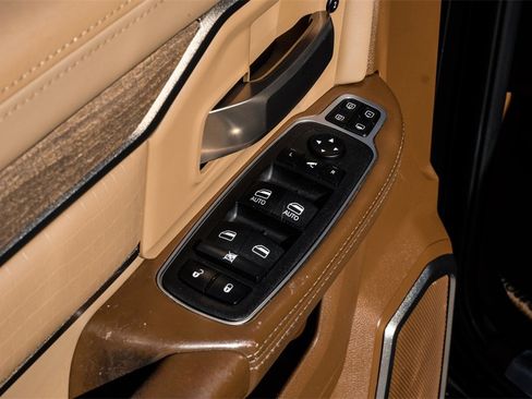 Used 2023 RAM 2500 Limited image 48