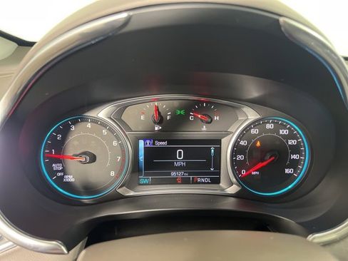 Used 2018 Chevrolet Malibu LT image 17