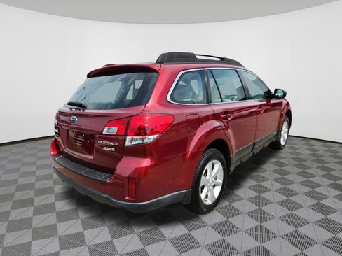 Used 2014 Subaru Outback 2.5i AWD/4WD image 4