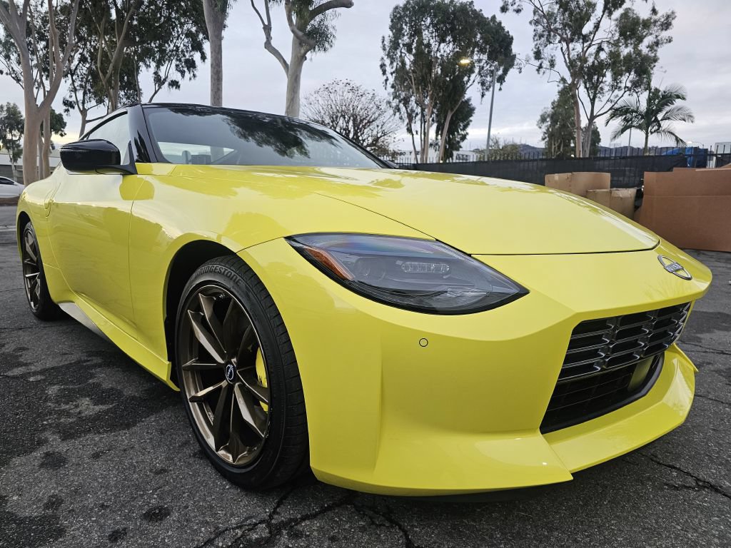 Used 2023 Nissan Z w/ Floor Mat Package (L93) RWD image 5