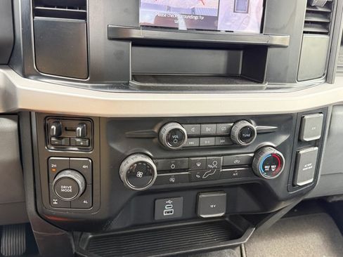 Certified 2024 Ford F250 XL w/ STX Appearance Package AWD/4WD image 29