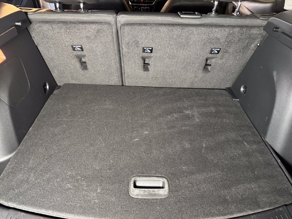 Used 2025 Buick Encore GX Sport Touring FWD image 21