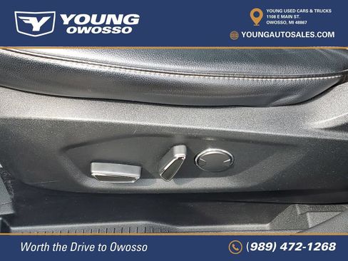 Used 2017 Ford Edge SEL w/ Equipment Group 201A AWD/4WD image 9