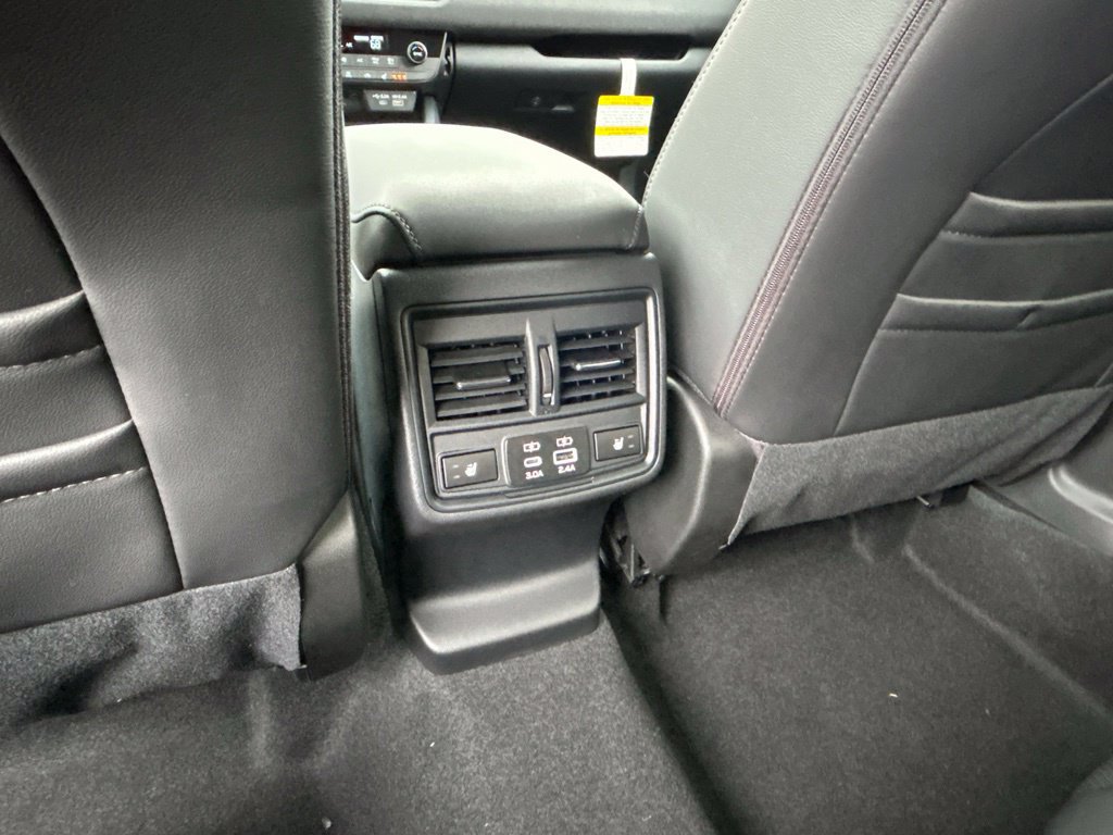New 2026 Subaru Outback Limited AWD/4WD image 36