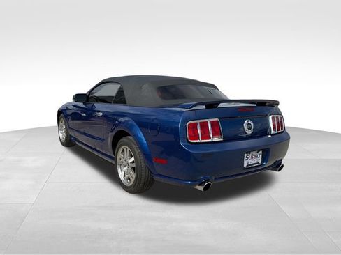 Used 2006 Ford Mustang GT RWD image 6