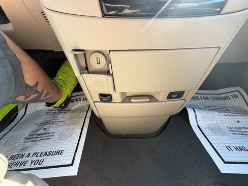 Used 2015 Honda Odyssey EX-L image 28