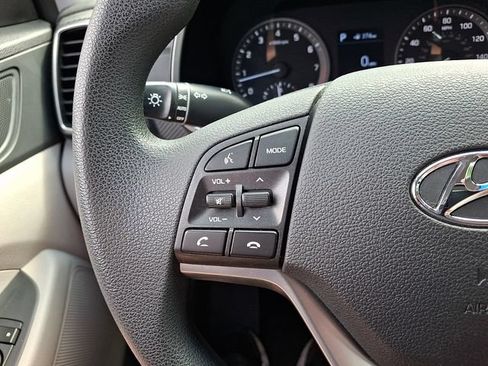 Used 2019 Hyundai Tucson SE FWD image 23