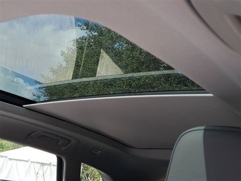 New 2025 Audi Q5 Premium Plus image 16