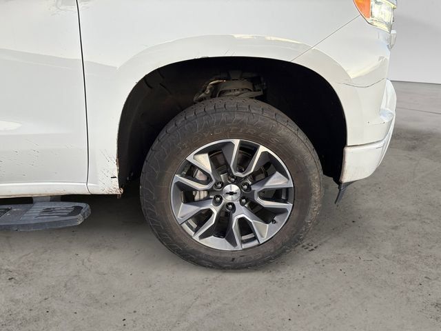 Used 2022 Chevrolet Silverado 1500 RST AWD/4WD image 10