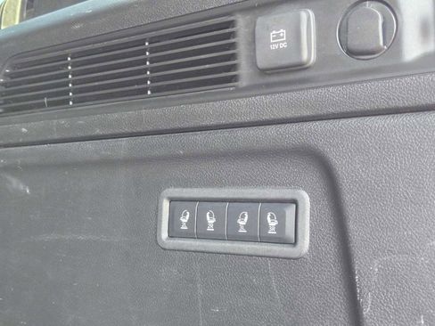 Used 2024 Jeep Wagoneer L Series II image 13