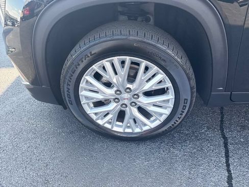 Used 2026 GMC Acadia Elevation w/ Elevation Premium Package FWD image 39