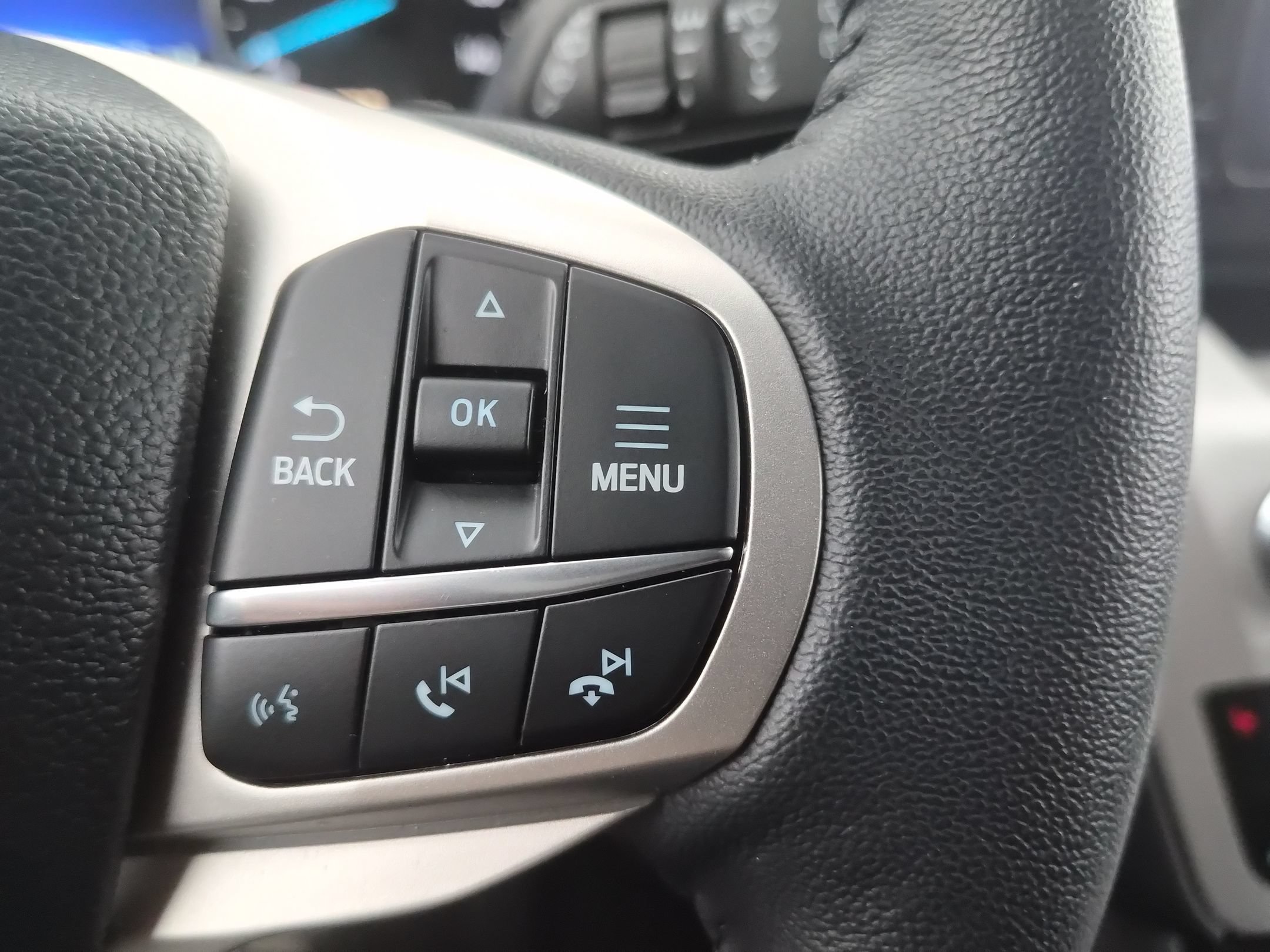 Certified 2024 Ford Explorer XLT AWD/4WD image 19