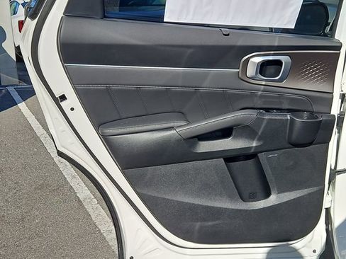 New 2026 Kia Sorento SX Prestige image 9