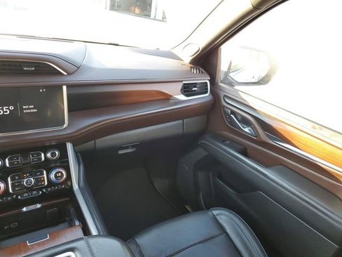 Used 2022 GMC Yukon Denali image 14