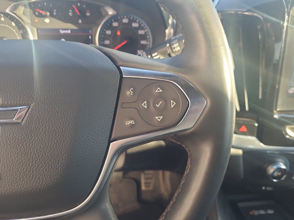 Used 2023 Chevrolet Traverse RS AWD/4WD image 30