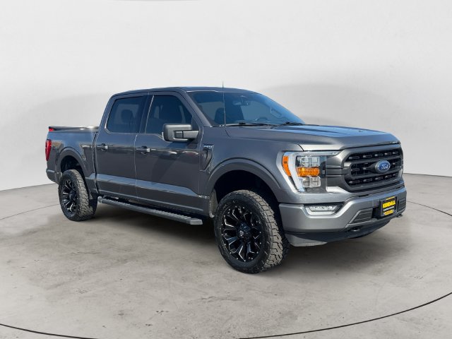 Used 2022 Ford F150 XLT w/ Equipment Group 302A High AWD/4WD image 4