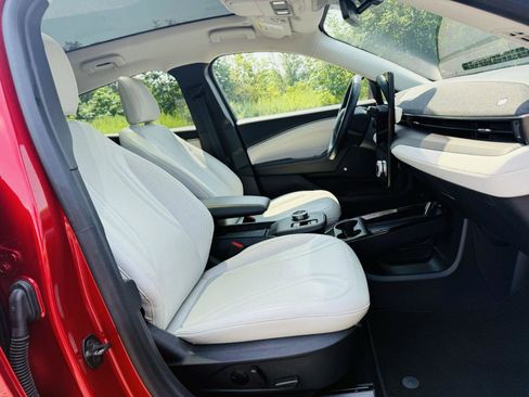 Used 2021 Ford Mustang Mach-E Premium image 26