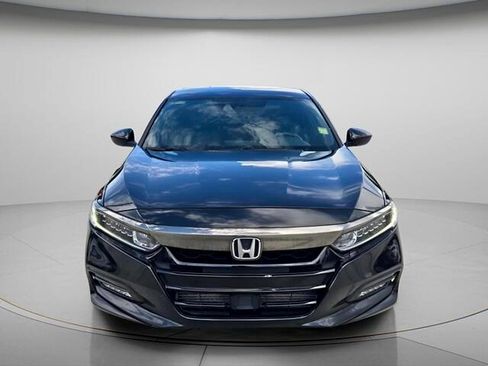 Used 2019 Honda Accord Sport image 4