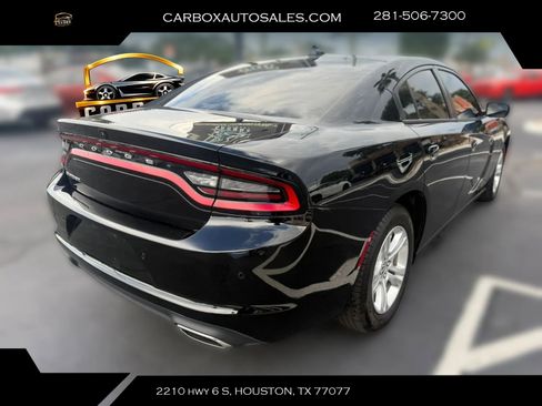Used 2023 Dodge Charger SXT RWD image 5