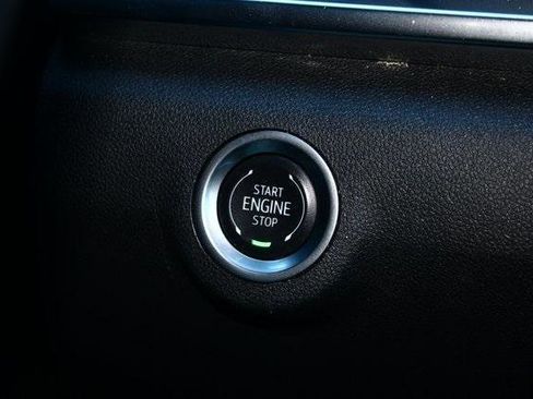 Used 2025 GMC Terrain Elevation image 18