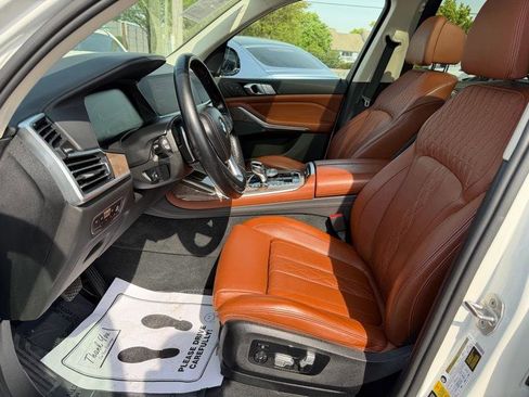 Used 2020 BMW X7 xDrive40i w/ Executive Package image 15