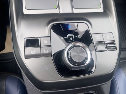 New 2026 Subaru Solterra image 27