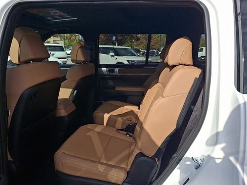 New 2026 Hyundai Santa Fe Calligraphy image 6