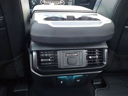 Used 2025 Ford F150 Raptor AWD/4WD image 18
