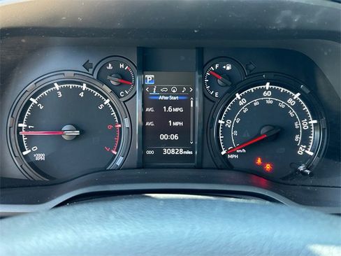 Used 2023 Toyota 4Runner 40th Anniversary SE image 31