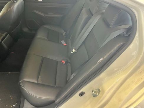 Certified 2021 Nissan Altima 2.5 SR FWD image 12