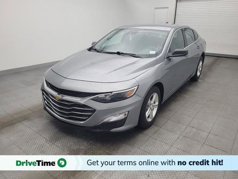 Used 2023 Chevrolet Malibu LS image 1